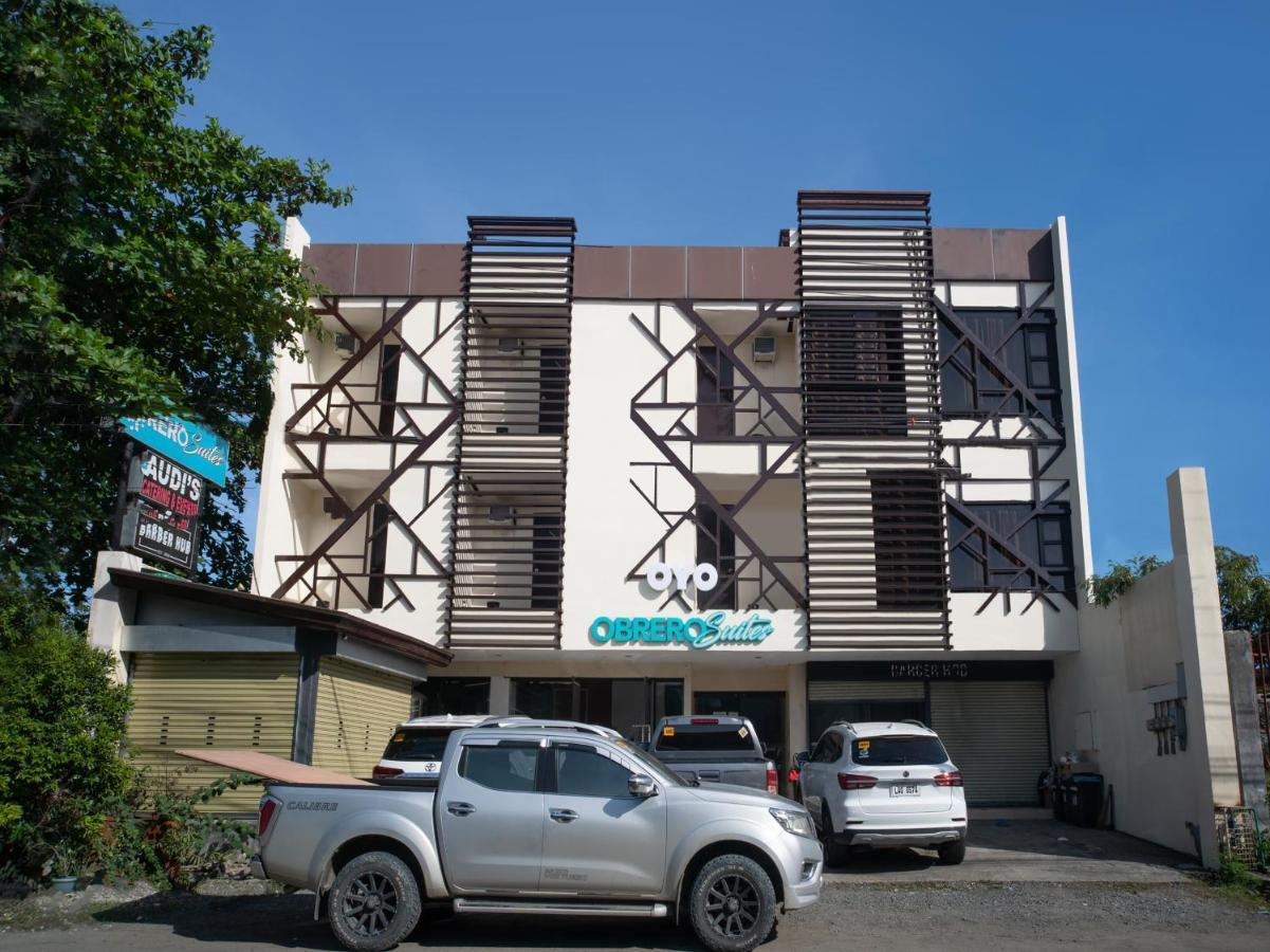 Oyo 697 Obrero Suites Davao Stadt Exterior foto