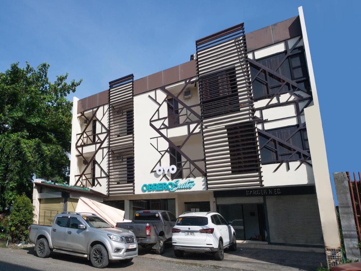 Oyo 697 Obrero Suites Davao Stadt Exterior foto